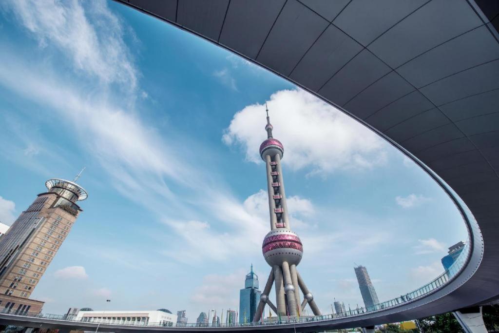 Hanting Sichuan North Road Dongbaoxing Road Metro Station 2*