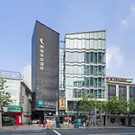 Hanting Hotel Shanghai Sichuan North Road Dongbaoxing Road Metro Station